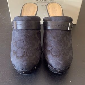 Coach Shoes Size 9